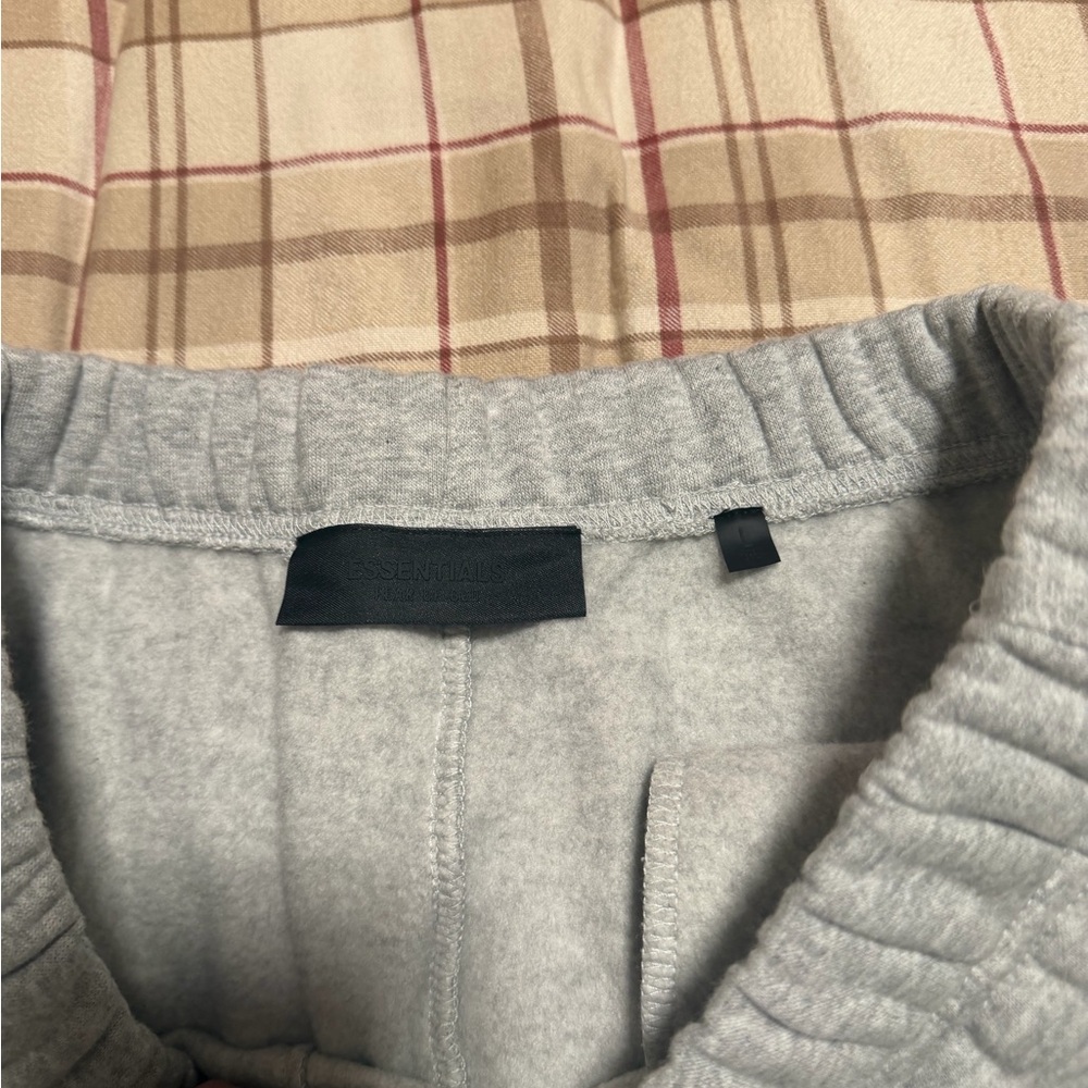 Essentials Sweatpants - Picture 6 of 11